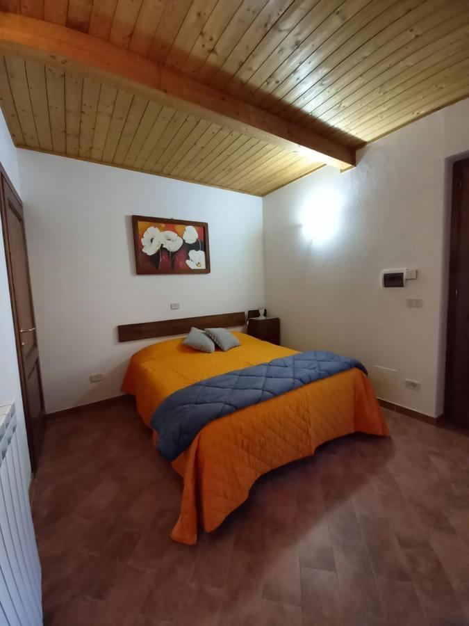Casa Vacanze La Venarella Sorano  Room photo