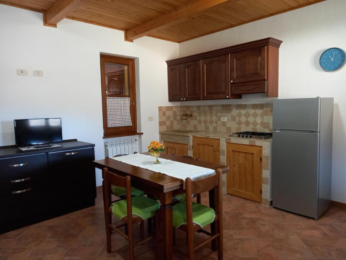 Casa Vacanze La Venarella Sorano  Room photo